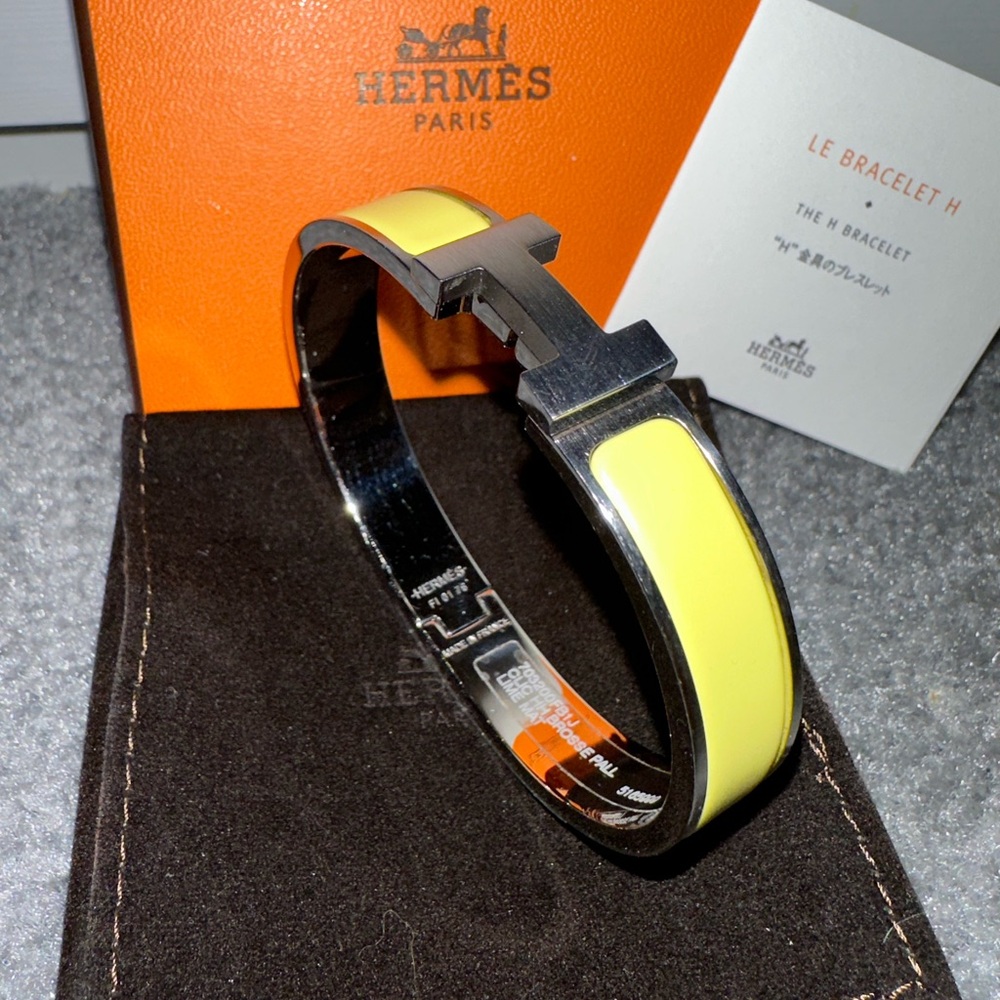 Men’s Hermes Clic HH Bracelet - Size T5 - Lime Mat